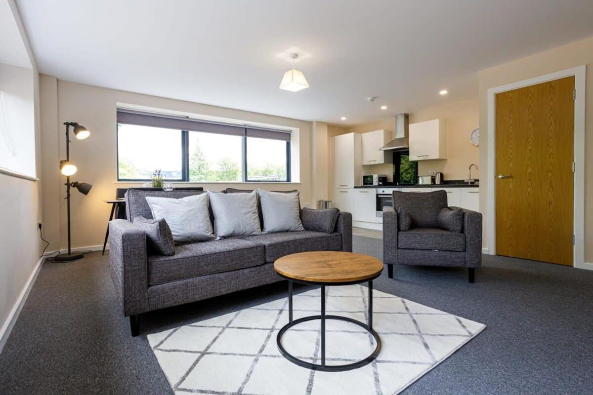 Modern 2 Bedroom Apartment Manchester