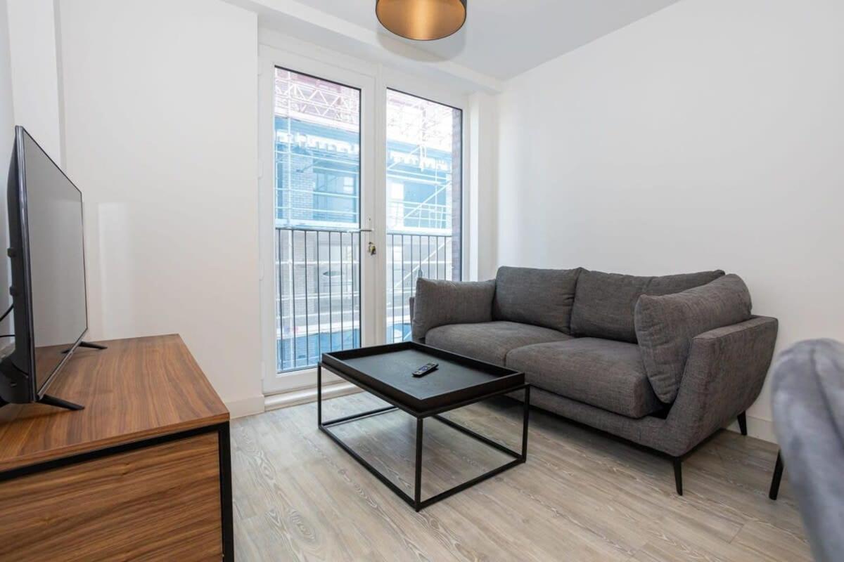 Apartment Smart 1 Bedroom In Salford Manchester