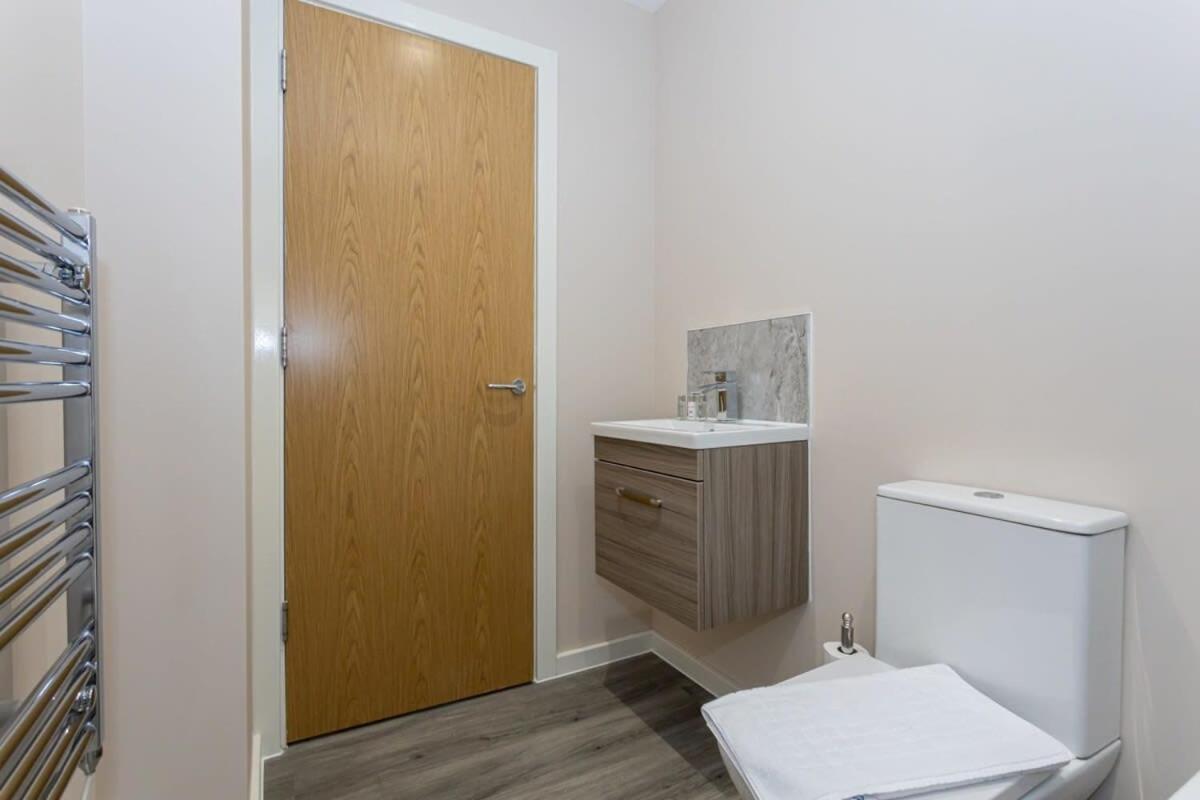 Apartment Modern & Bright 1 Bedroom Salford