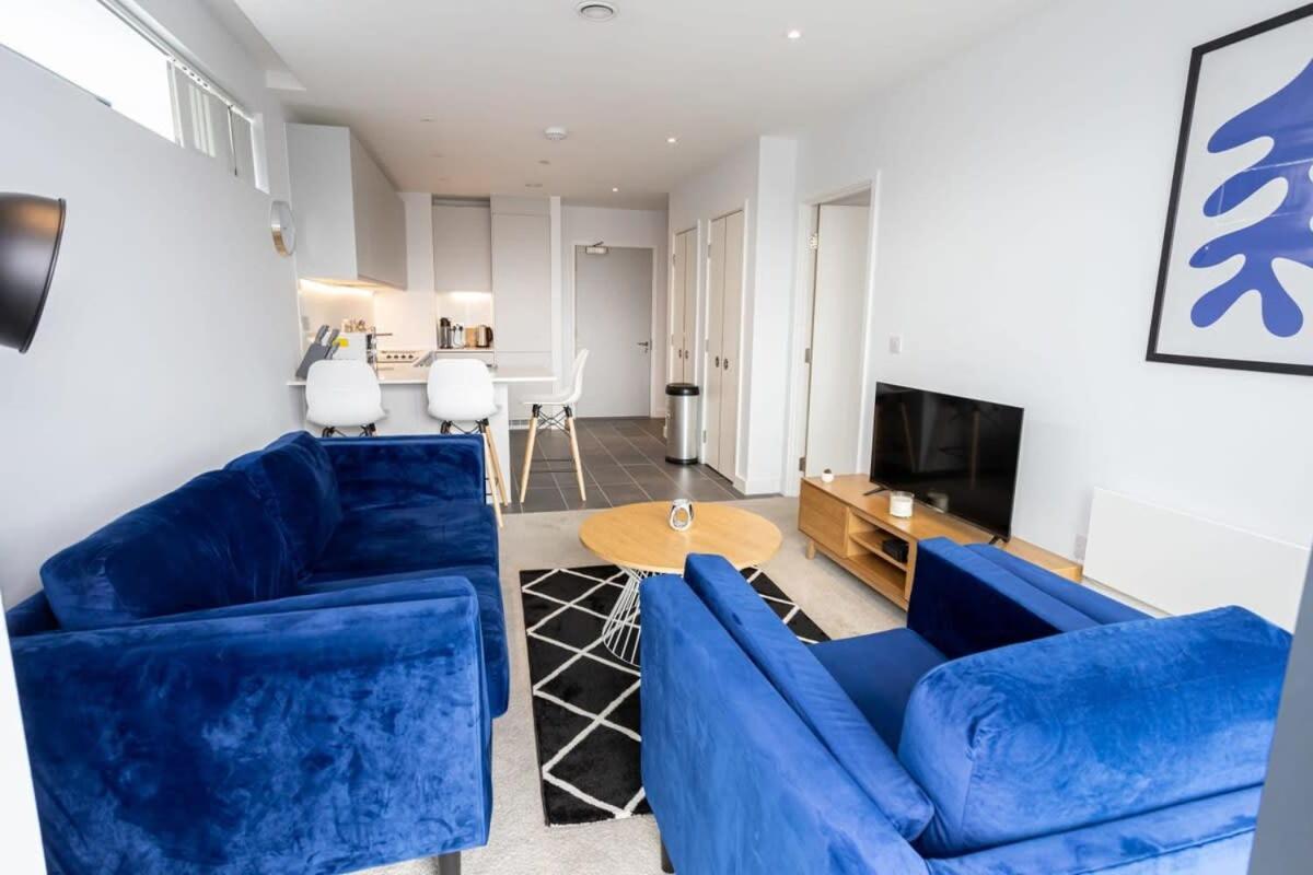 Apartment Stunning 2 Bedroom