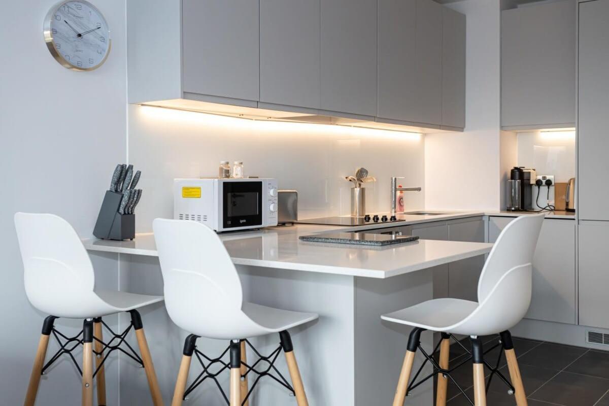 Stunning 2 Bedroom Apartment Manchester