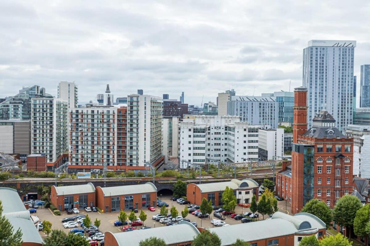 Stunning 2 Bedroom Apartment Manchester