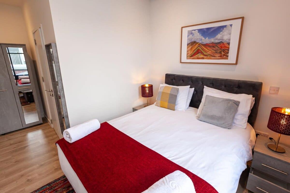 Apartment Superb 2bed 2bath 5min Walk To Victoria Station