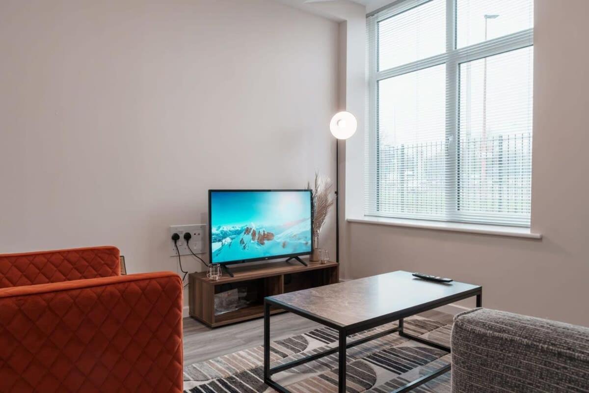 Modern 2 Bed In - Sleeps 4