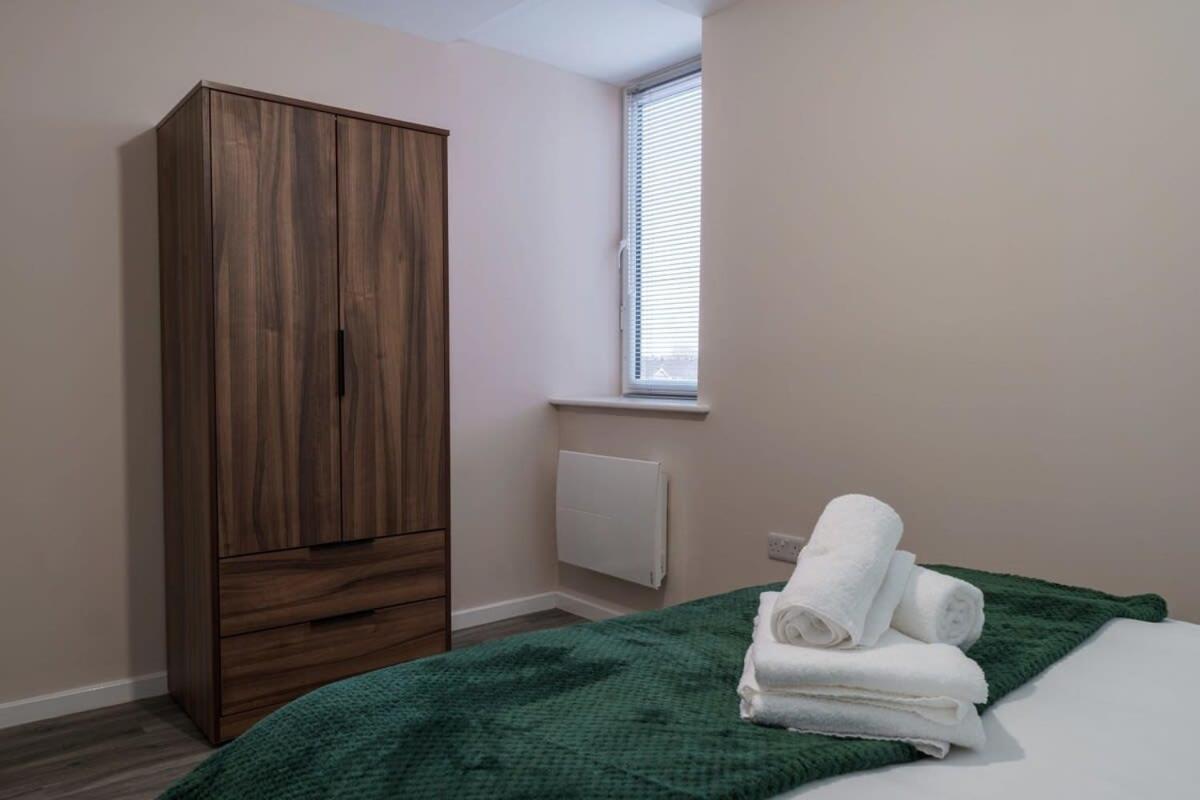 Fantastic 1 Bedroom Apartment Manchester
