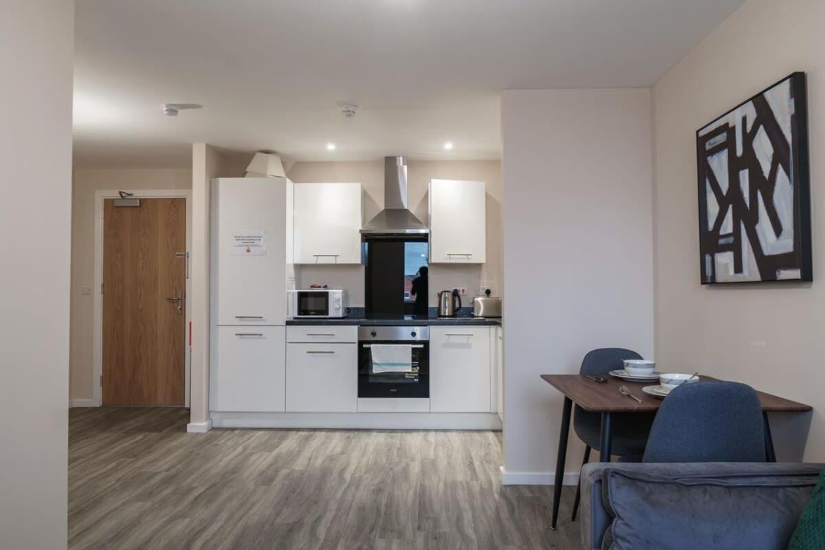 Fantastic 1 Bedroom Apartment Manchester