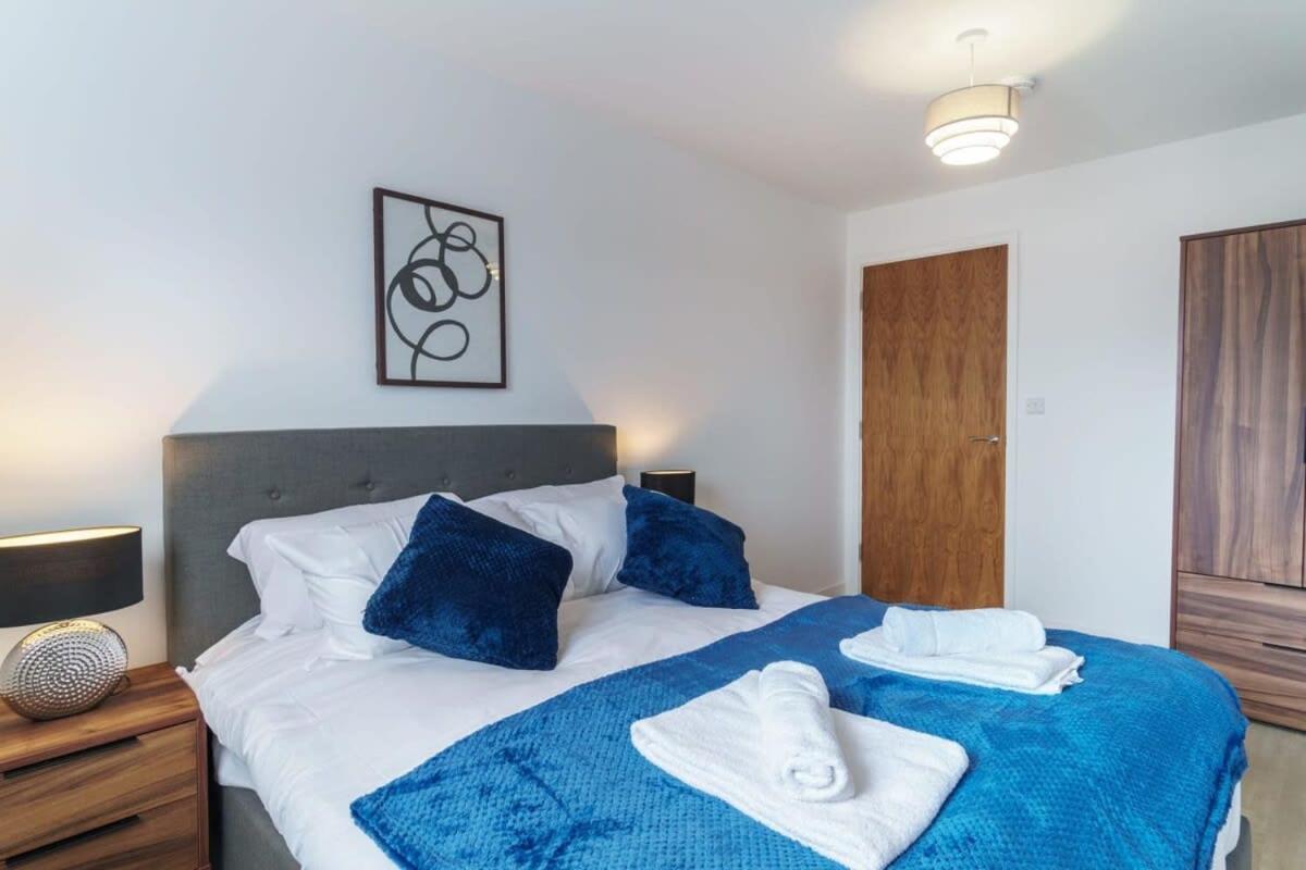 Appartement Stunning 2 Bed In Salford With Views