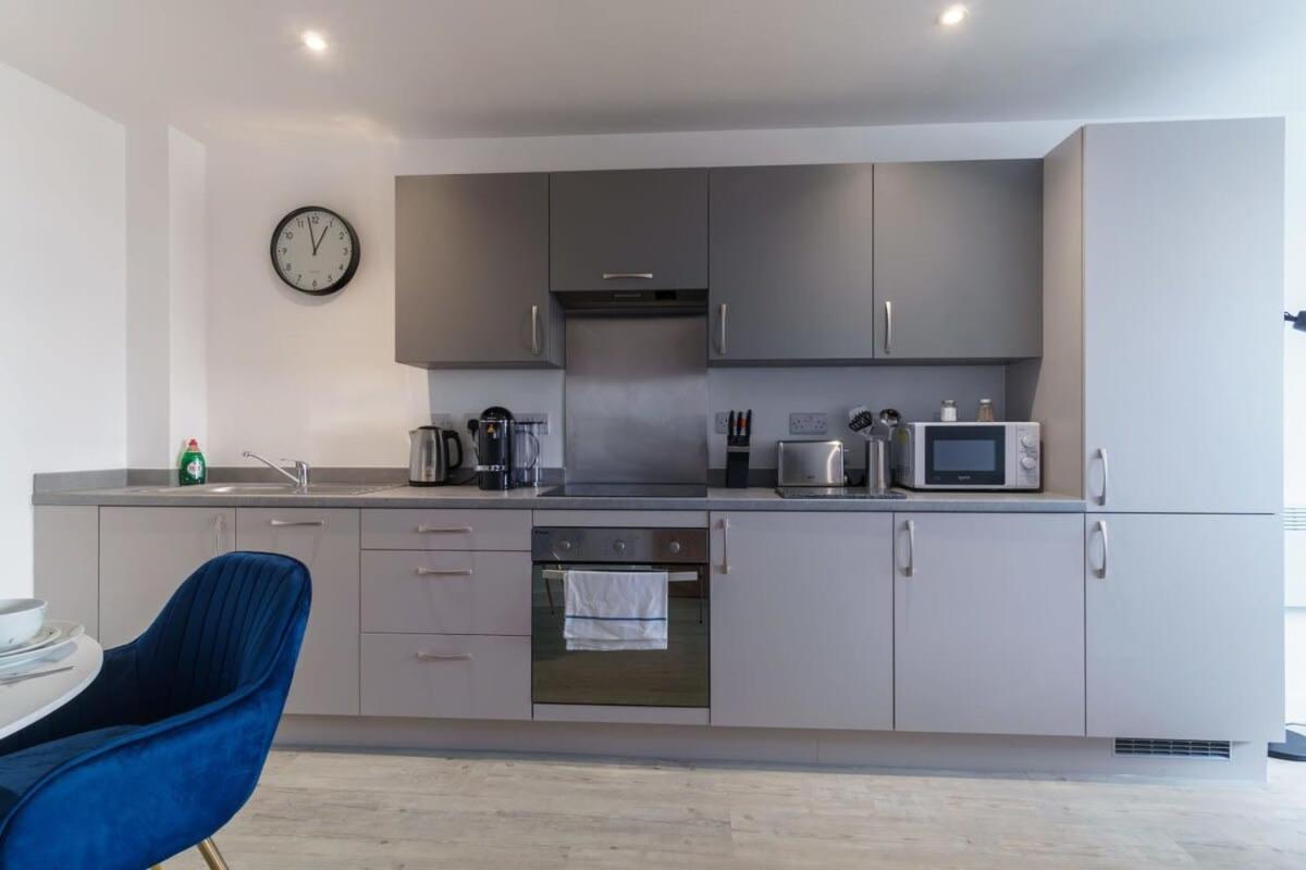 Stunning 2 Bed In Salford With Views Appartement Manchester