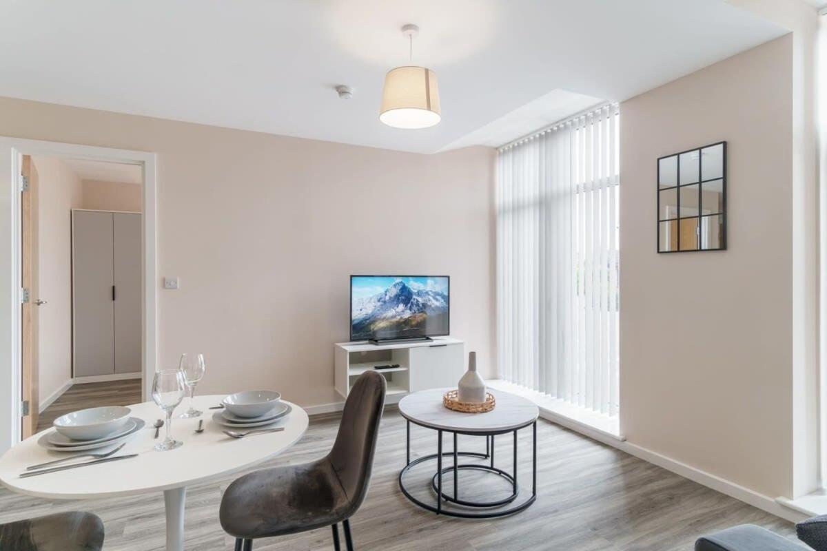 Modern 1 Bedroom - Sleeps 2 Apartment Manchester