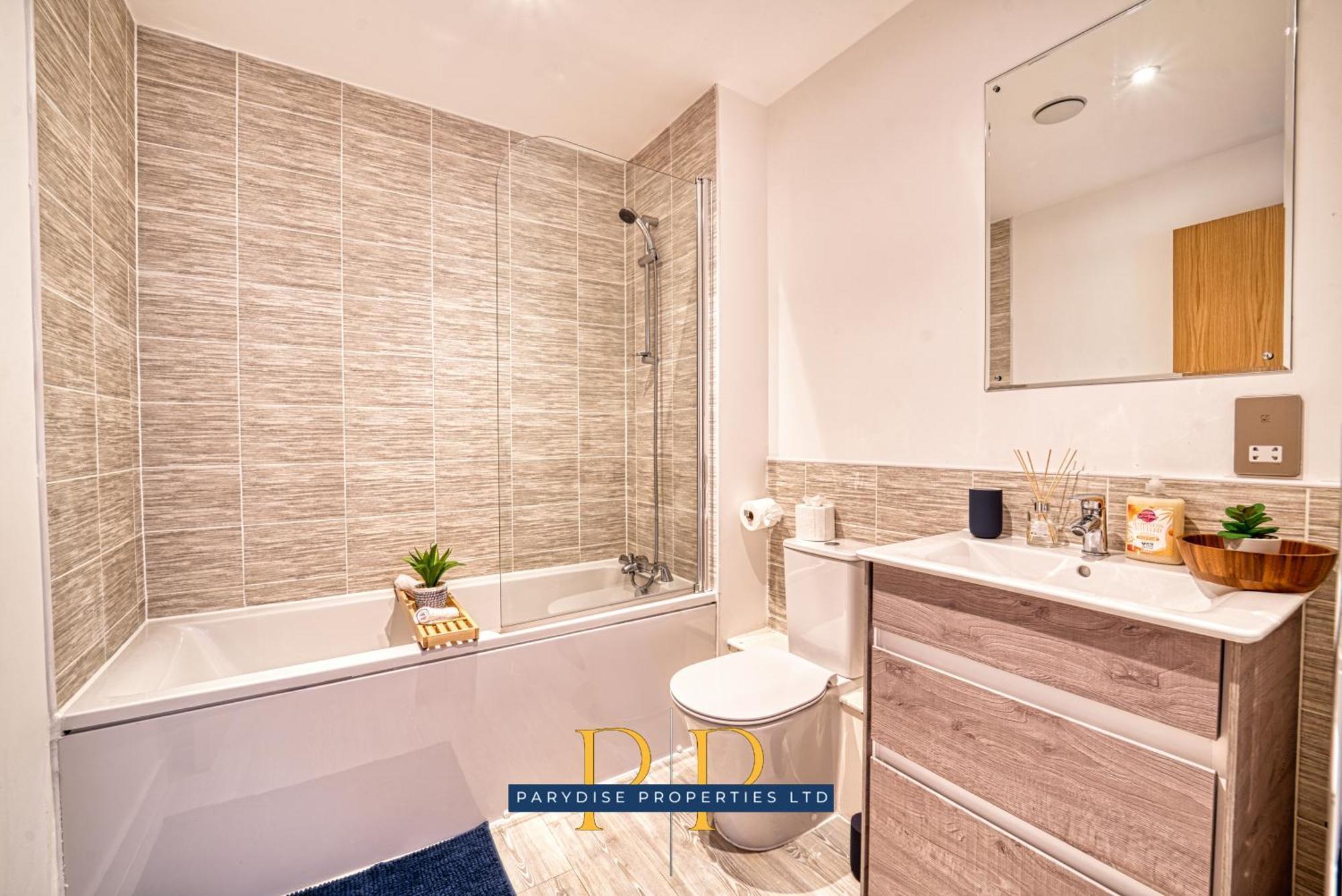 Appartement The Middlewood Plaza - By Parydise - Business Or Leisure Stays, Central Location, Sleeps 4, Salford Manchester