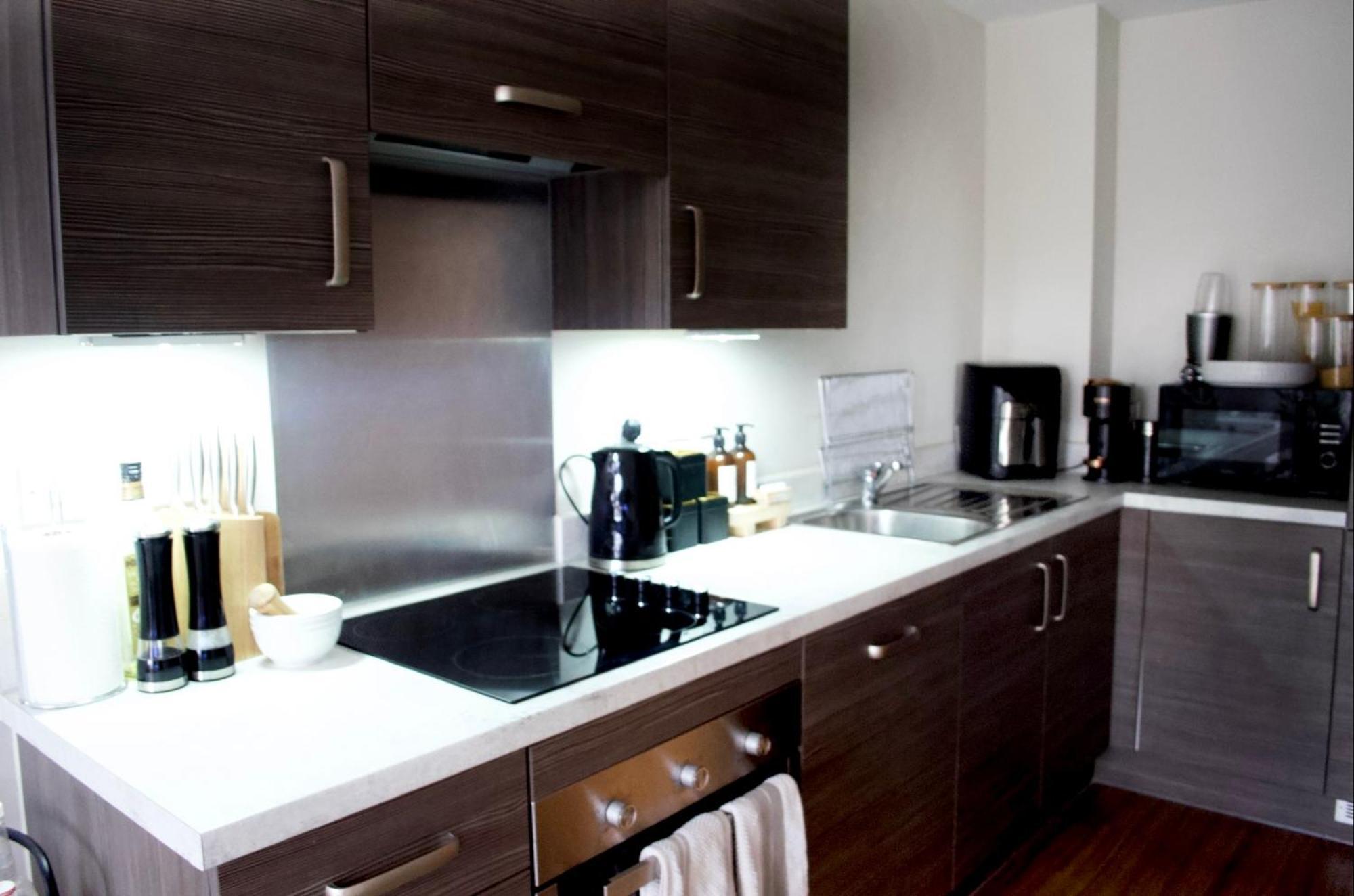 1 Bedroom In Apartment