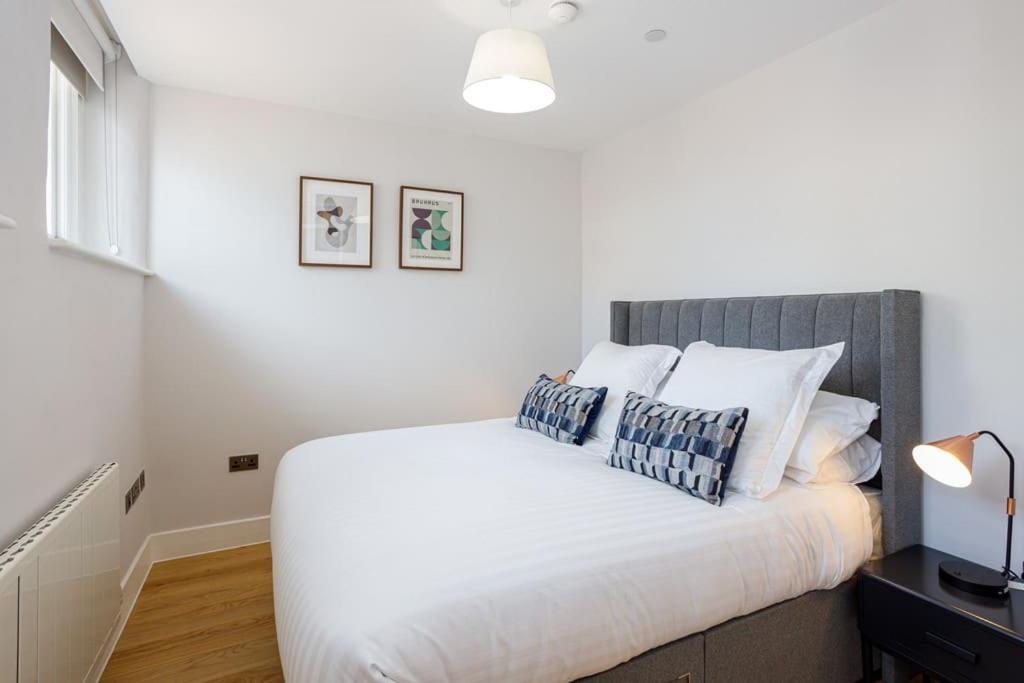 Two Bedroom Duplex * Manchester