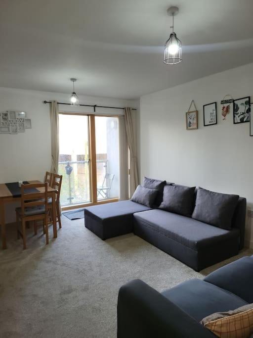 Delightful 2 Bedroom Manchester