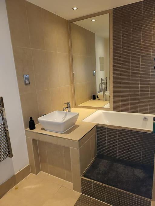 Delightful 2 Bedroom * Manchester