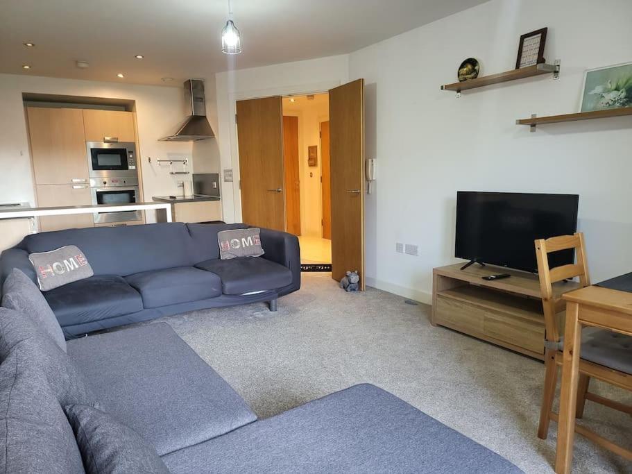Delightful 2 Bedroom Appartement *
