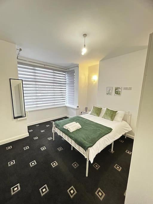 Lovely 5br In Manchester. Close To The Appartement