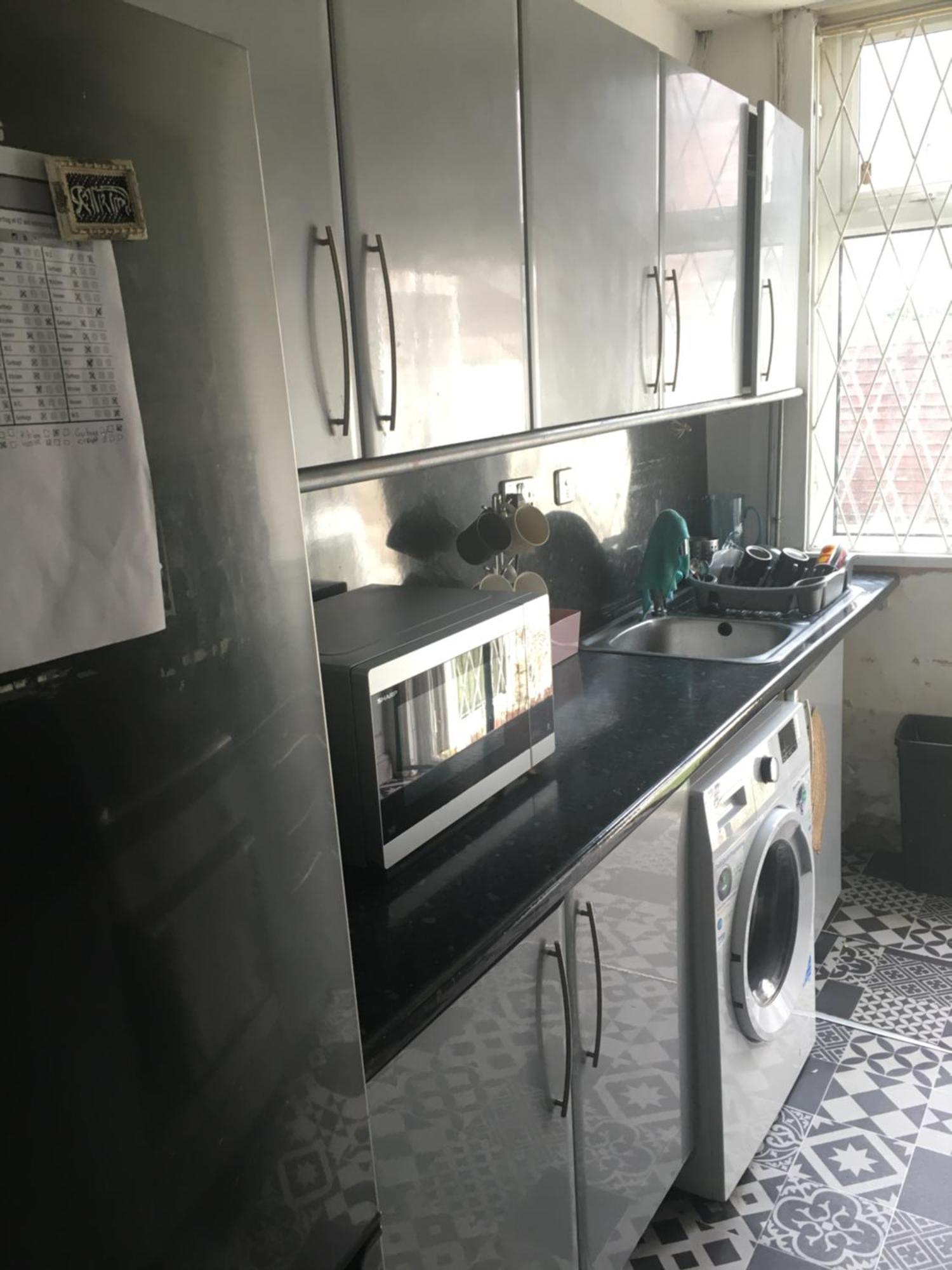 Single Room - Town & University Nearby, 24H Bus, Airport-Linked Manchester
