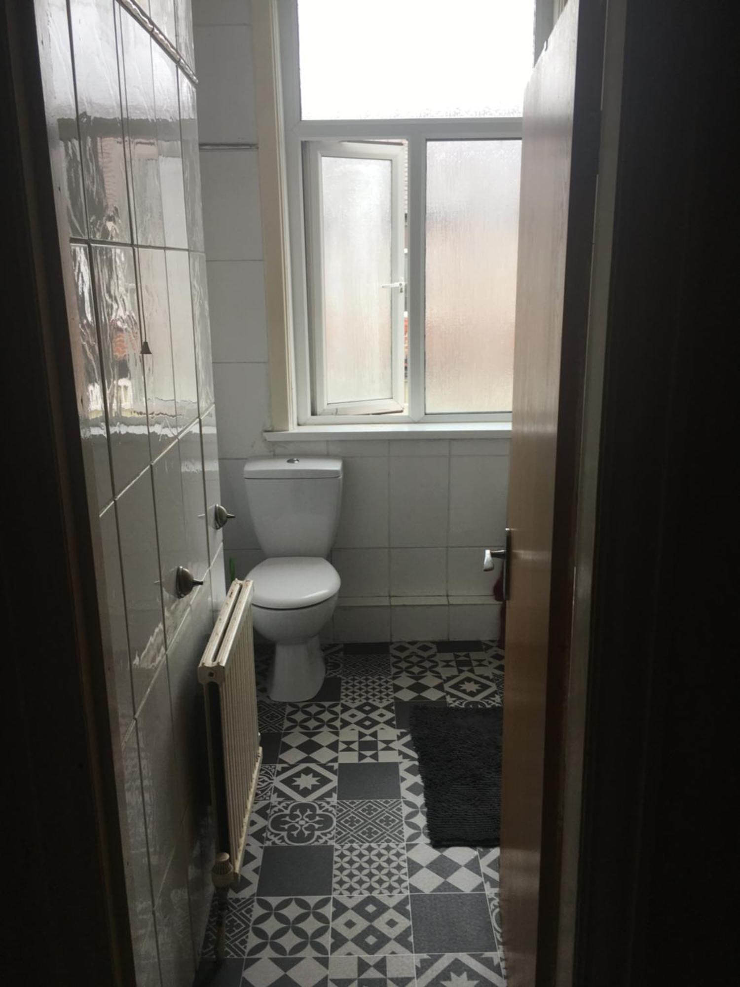 Single Room - Town & University Nearby, 24H Bus, Airport-Linked Homestay