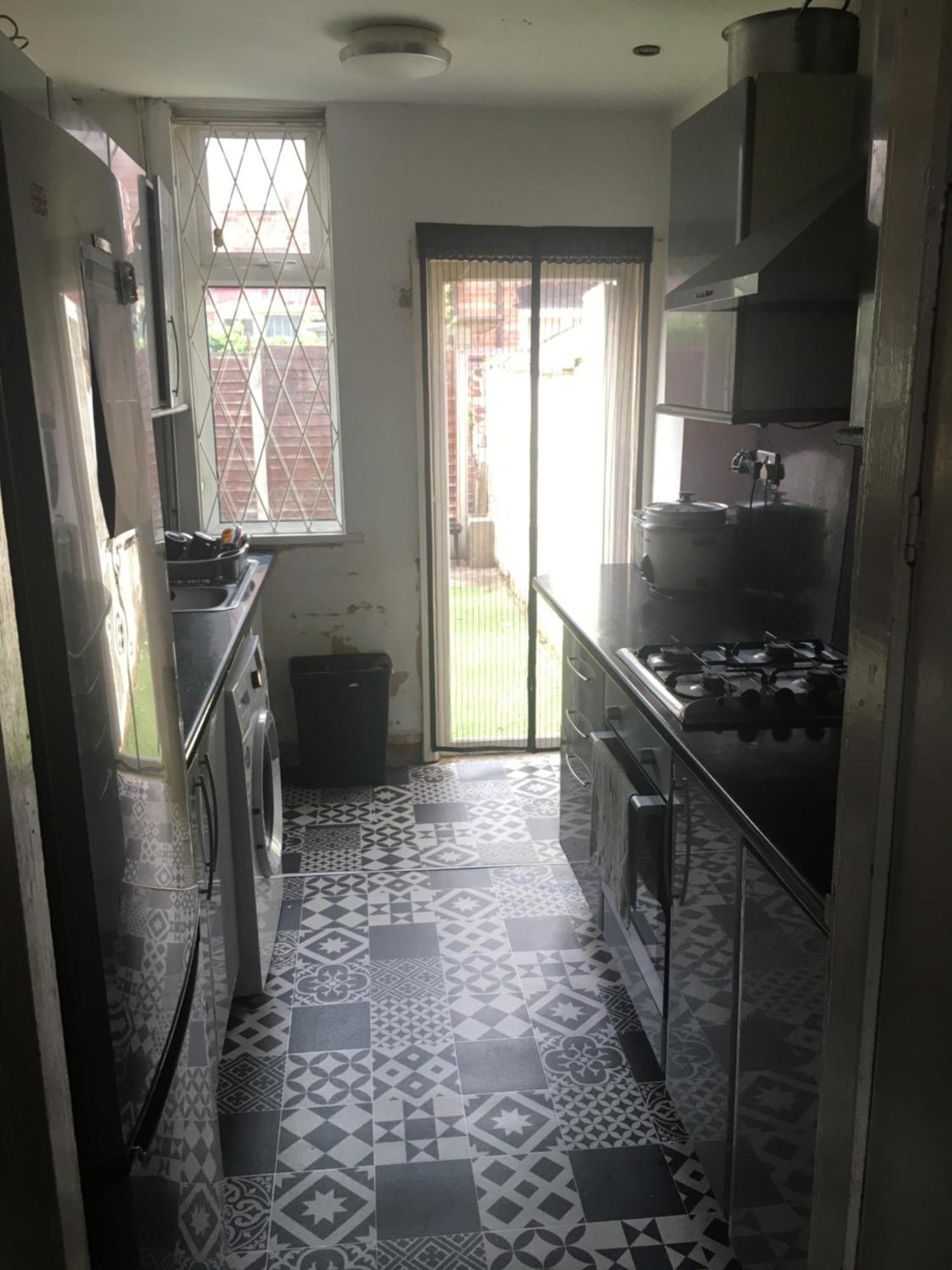 Single Room - Town & University Nearby, 24H Bus, Airport-Linked Manchester
