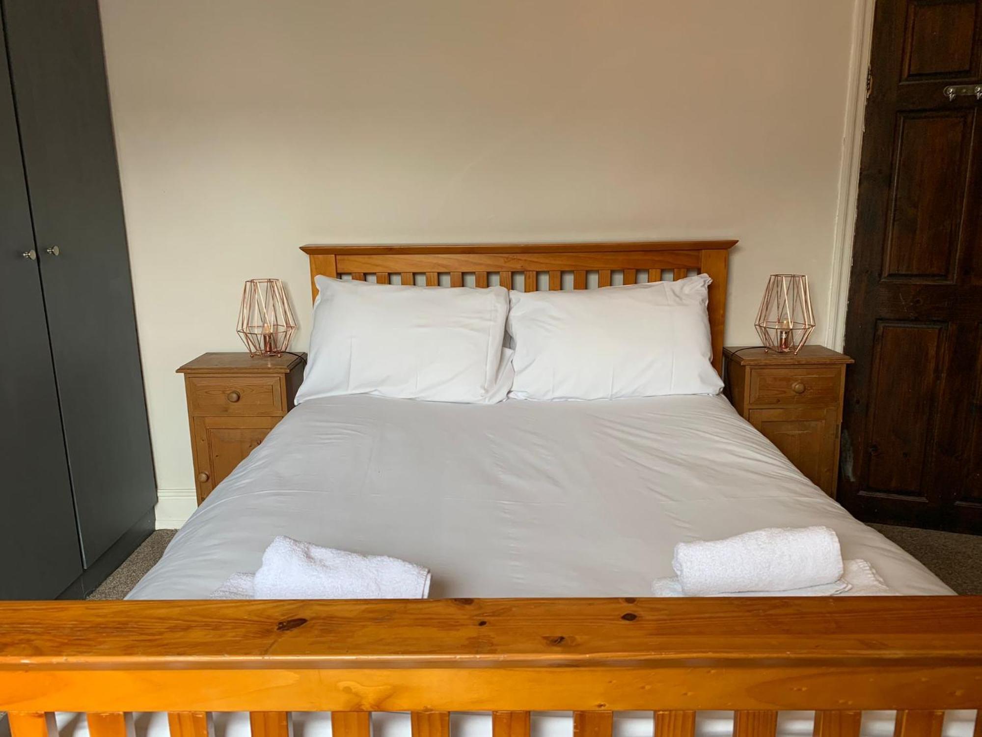 Apartment Beautifully Styled 2br With Garden *