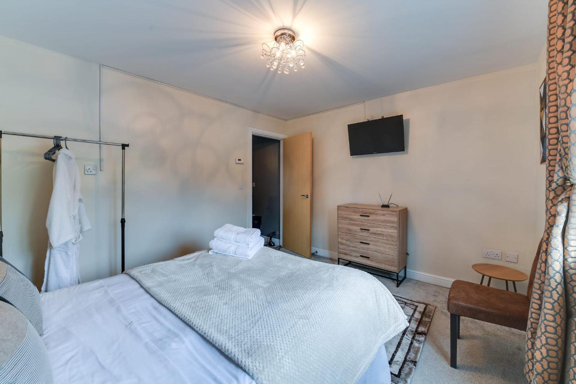 Vakantiehuis Charming 2-bed House In Middleton *