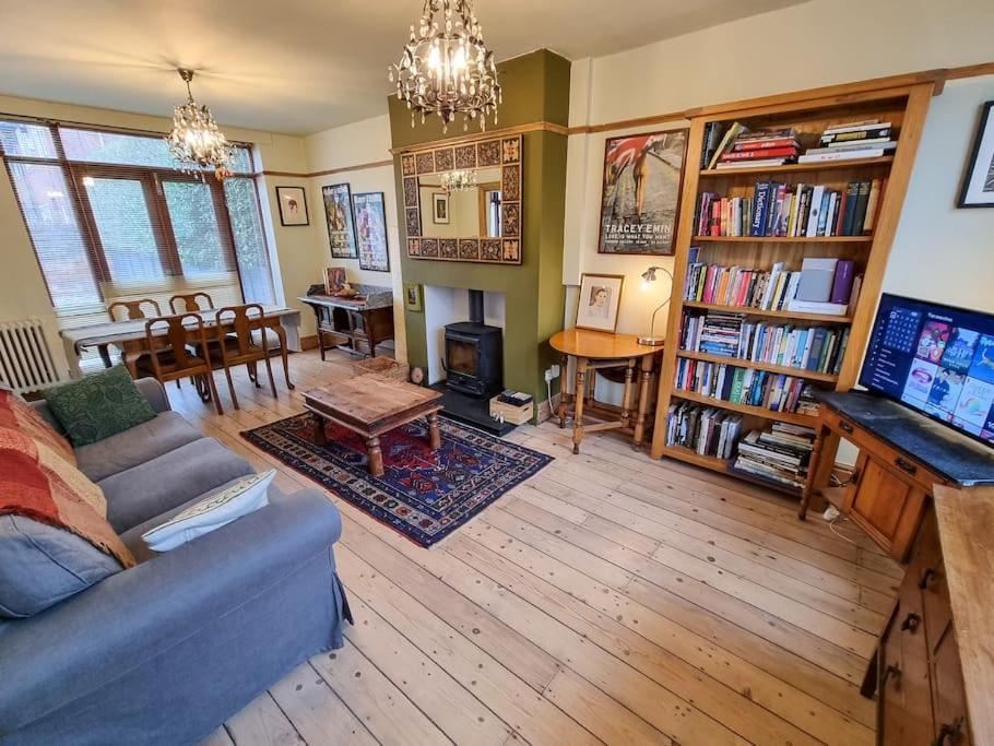 3-bedroom House In Chorlton Full Of Character Vakantiehuis