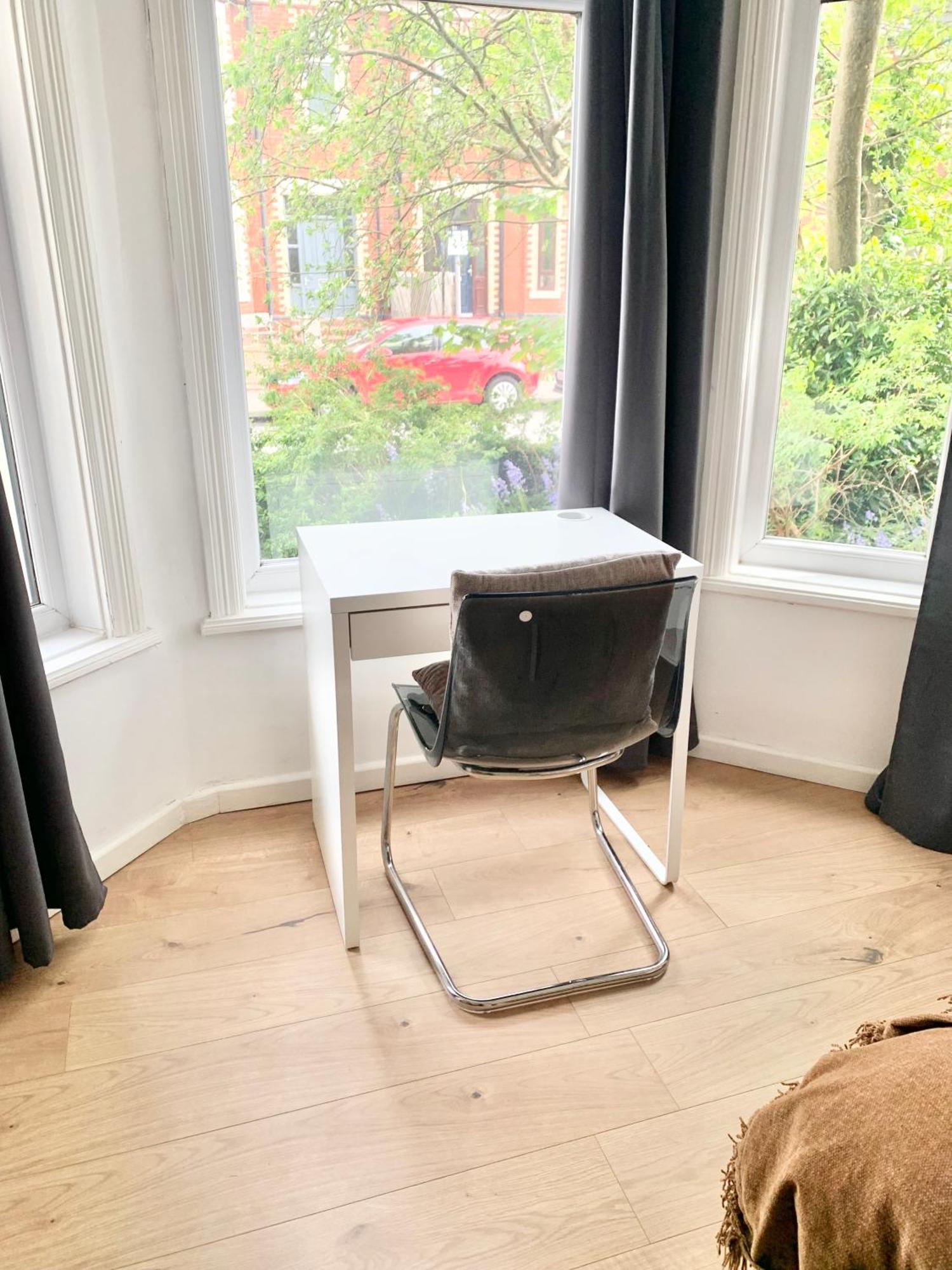 Apartment Purple Blossom, Cosy 2 Bed Apartment, Near Didsbury, Free Parking Manchester