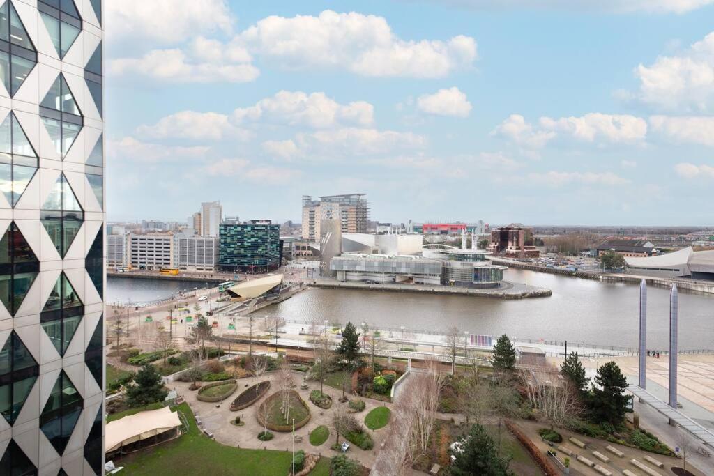 Appartement Stylish Mediacity 2bed, Sleeps 6, Amazing Views Manchester