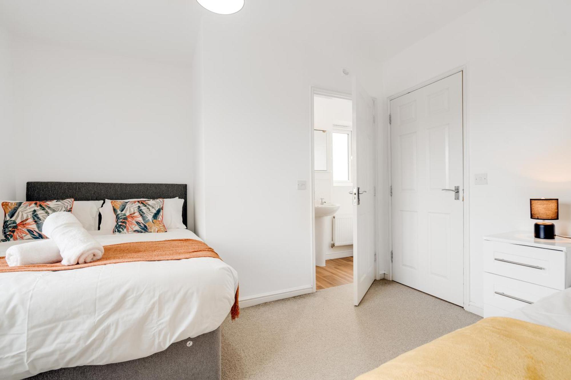 Exquisite Mcr City Centr Gem - Foosball - Sleeps11 Holiday home *