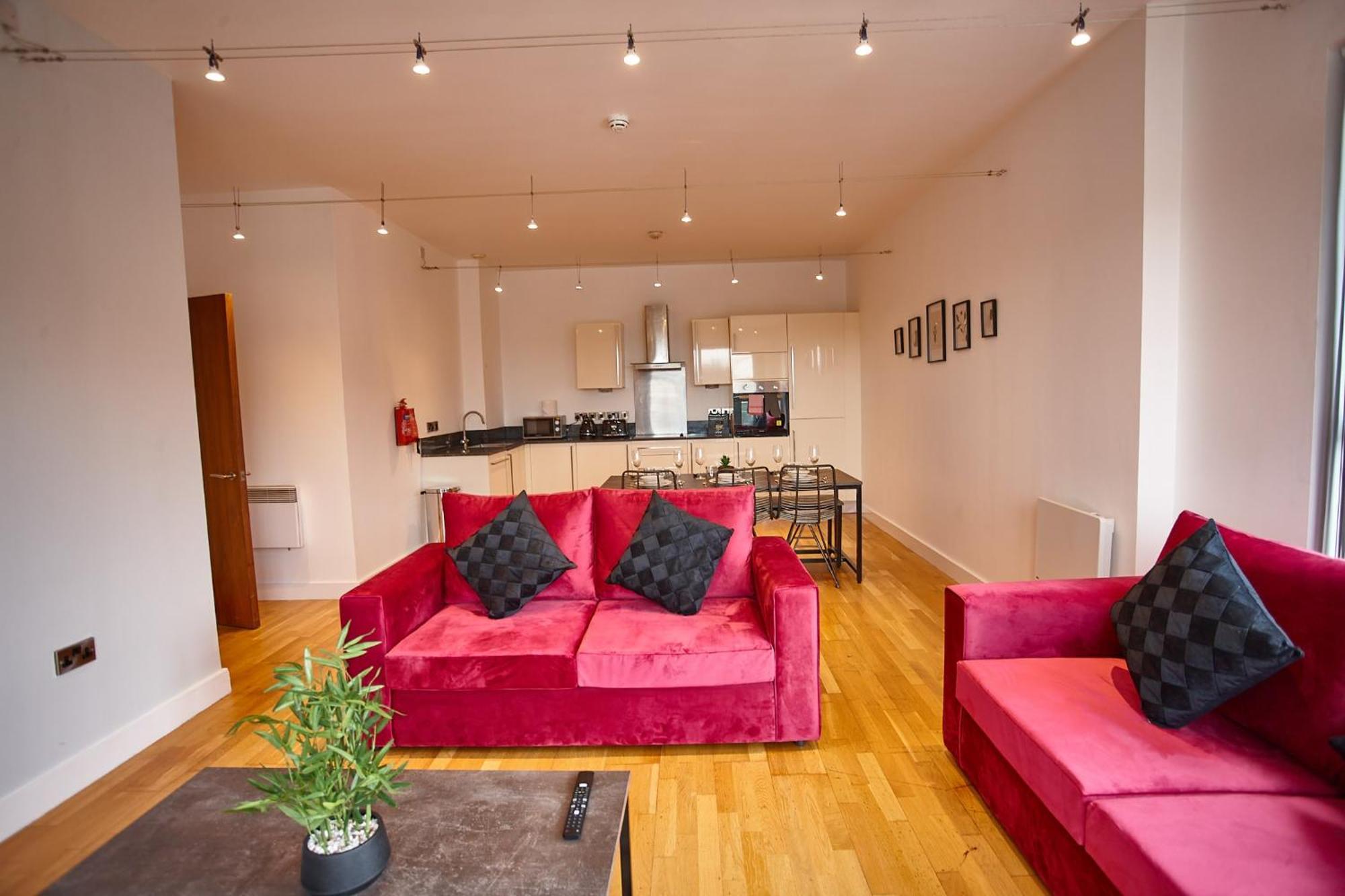 The Rose Quartz * Manchester