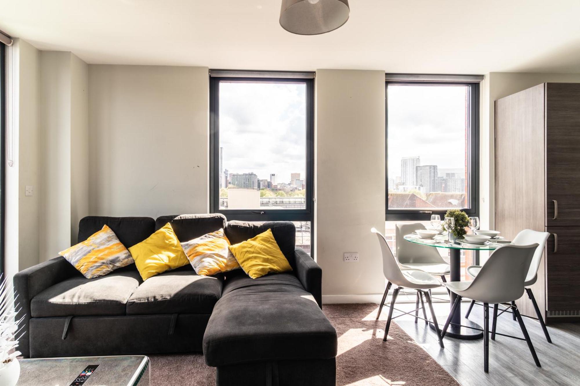 Prime Location 1 Bed Penthouse Manchester