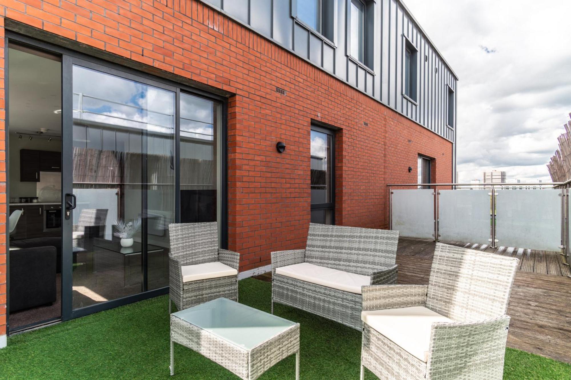 Prime Location 1 Bed Penthouse Apartment Manchester