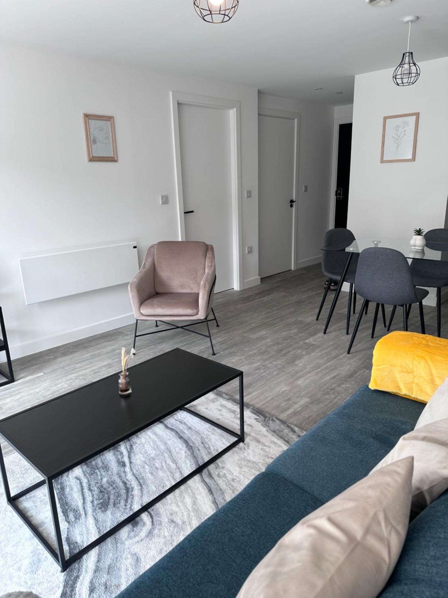 Appartement Fresh 2bed 2bath 2mins Drive To Man Utd Stadium