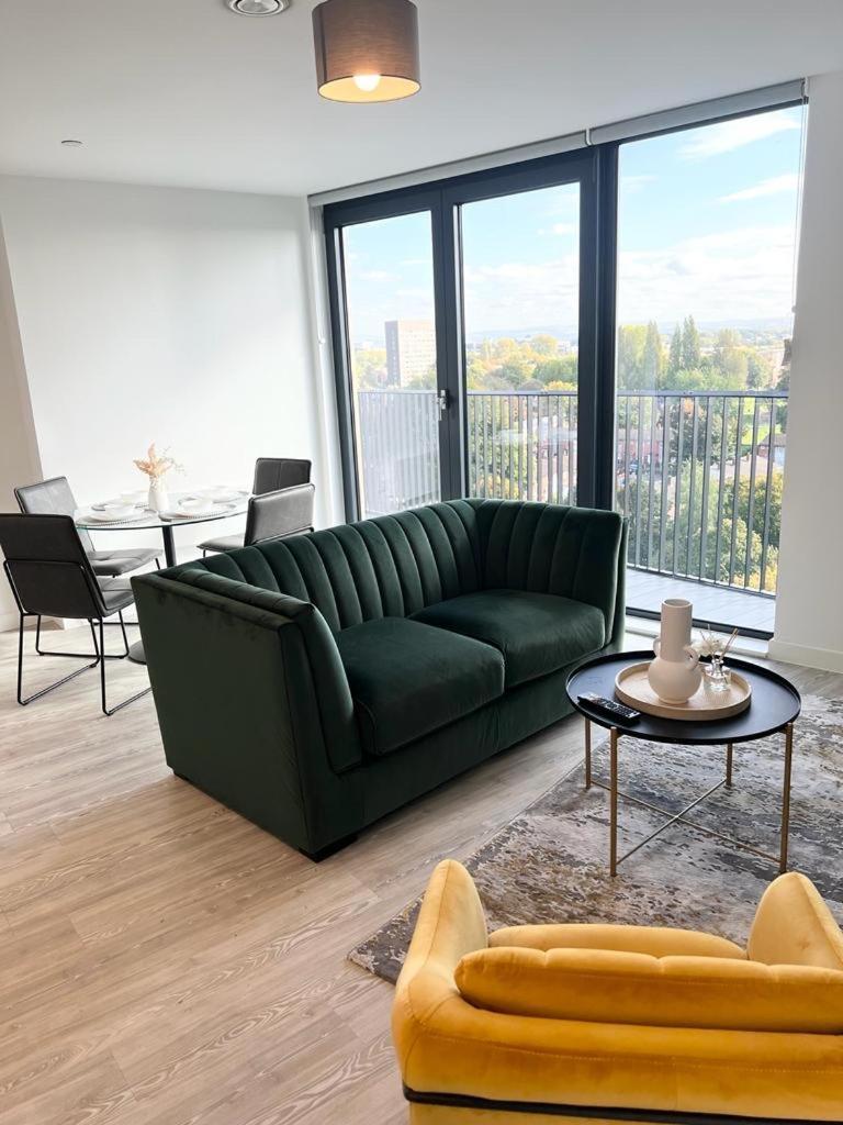 Appartement Luxury 2 Bed With View *