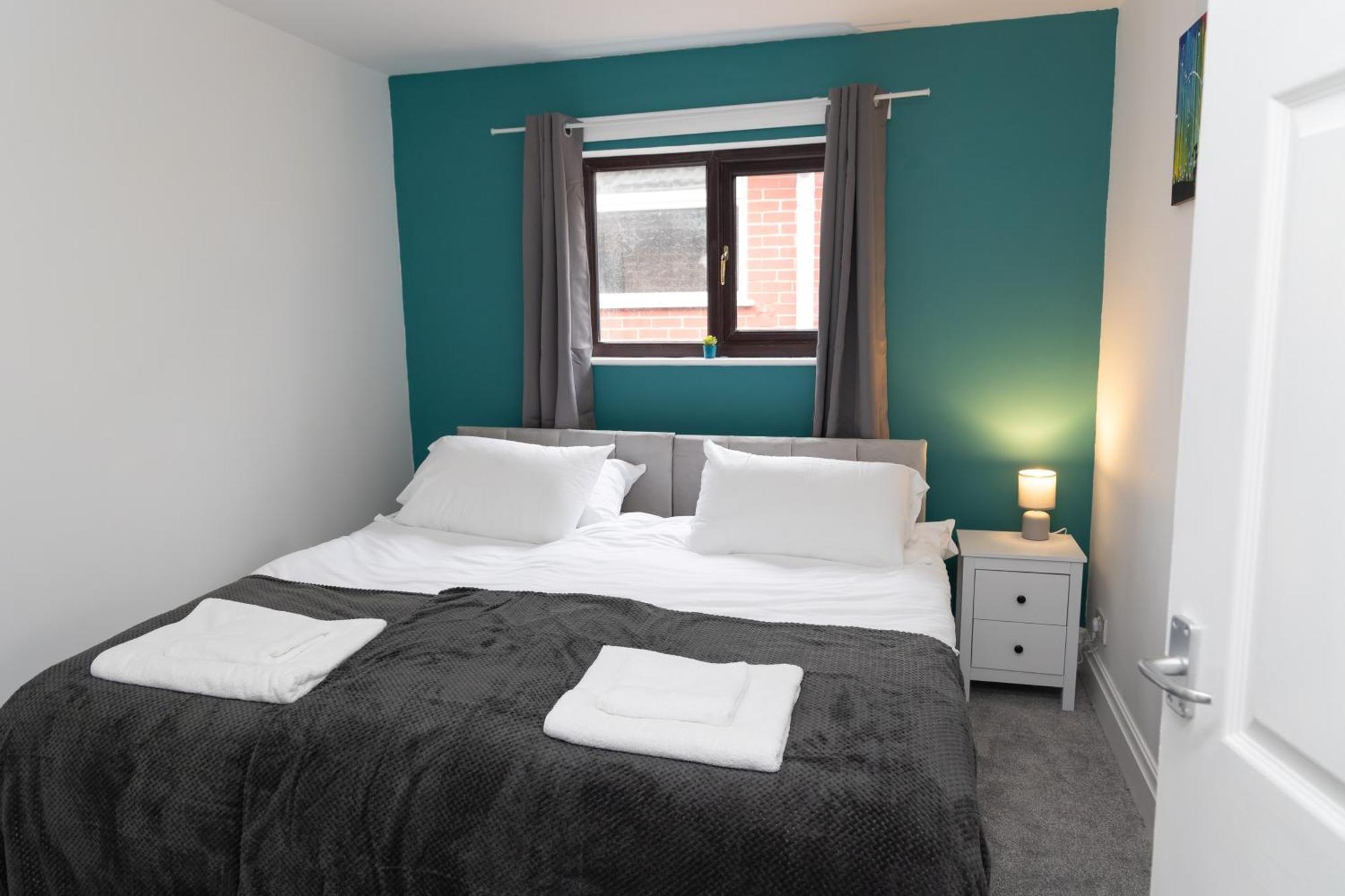 Carpe Diem - Stunning 4 Bed With Games Table
