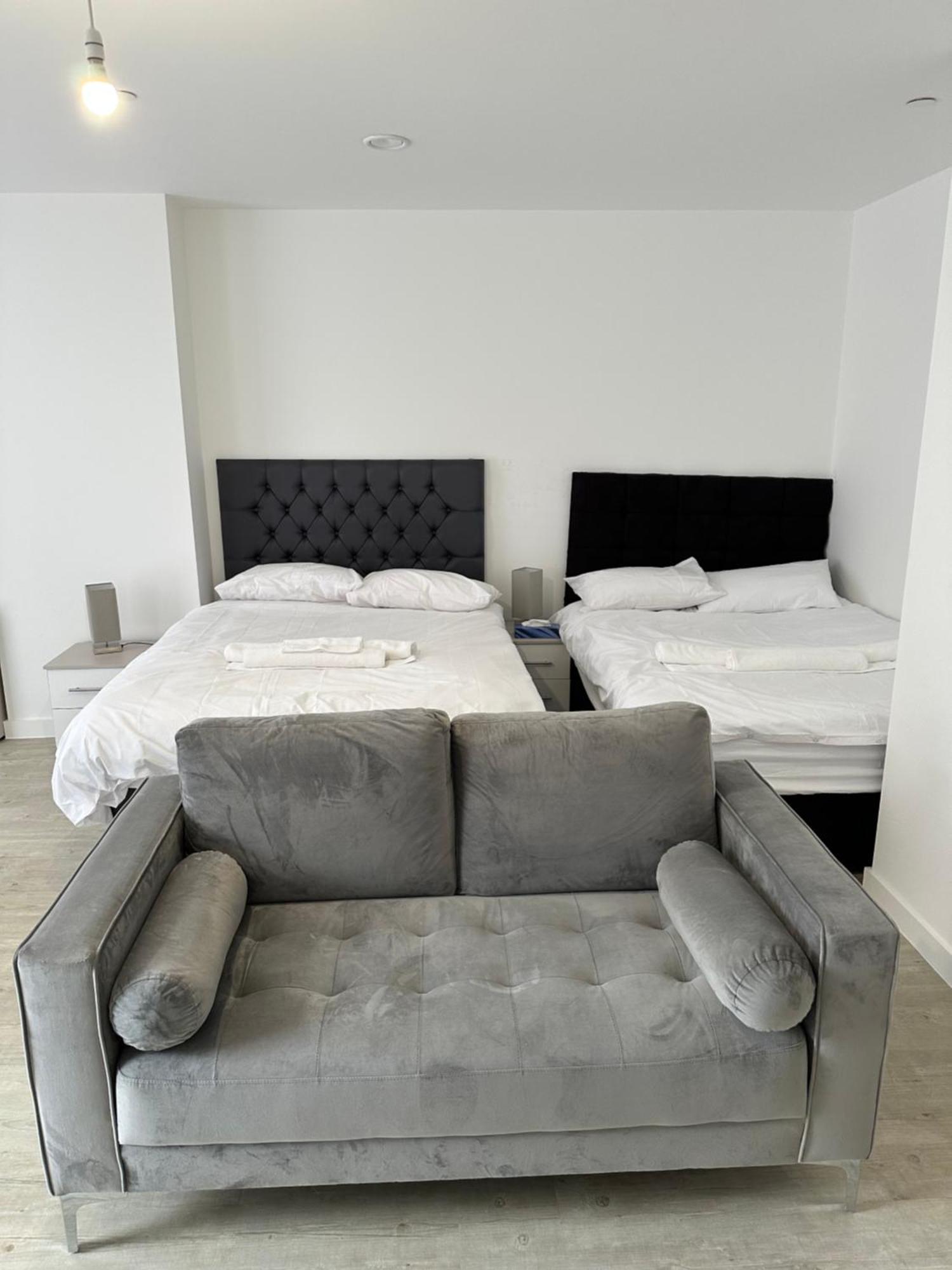 Old Trafford Studio Apartment Manchester