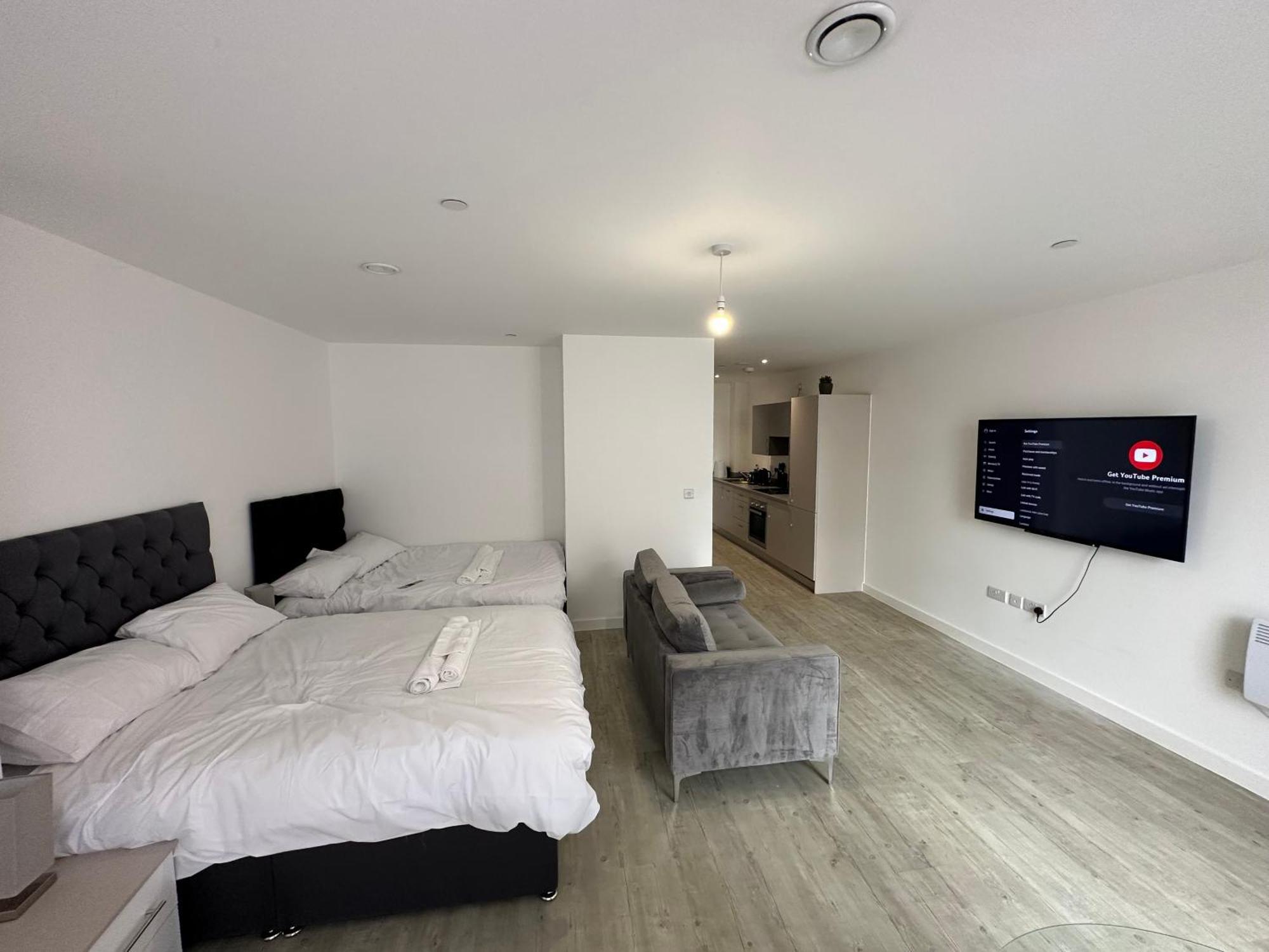 Old Trafford Studio Apartment Manchester