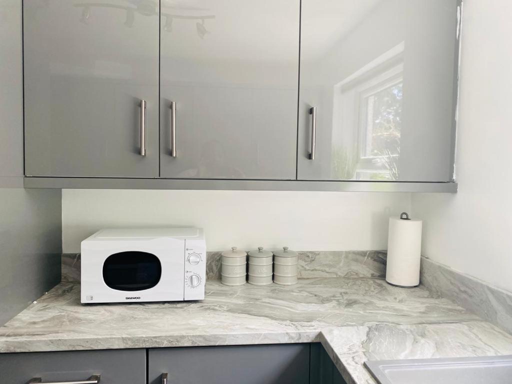 Modern, Stylish And Central *