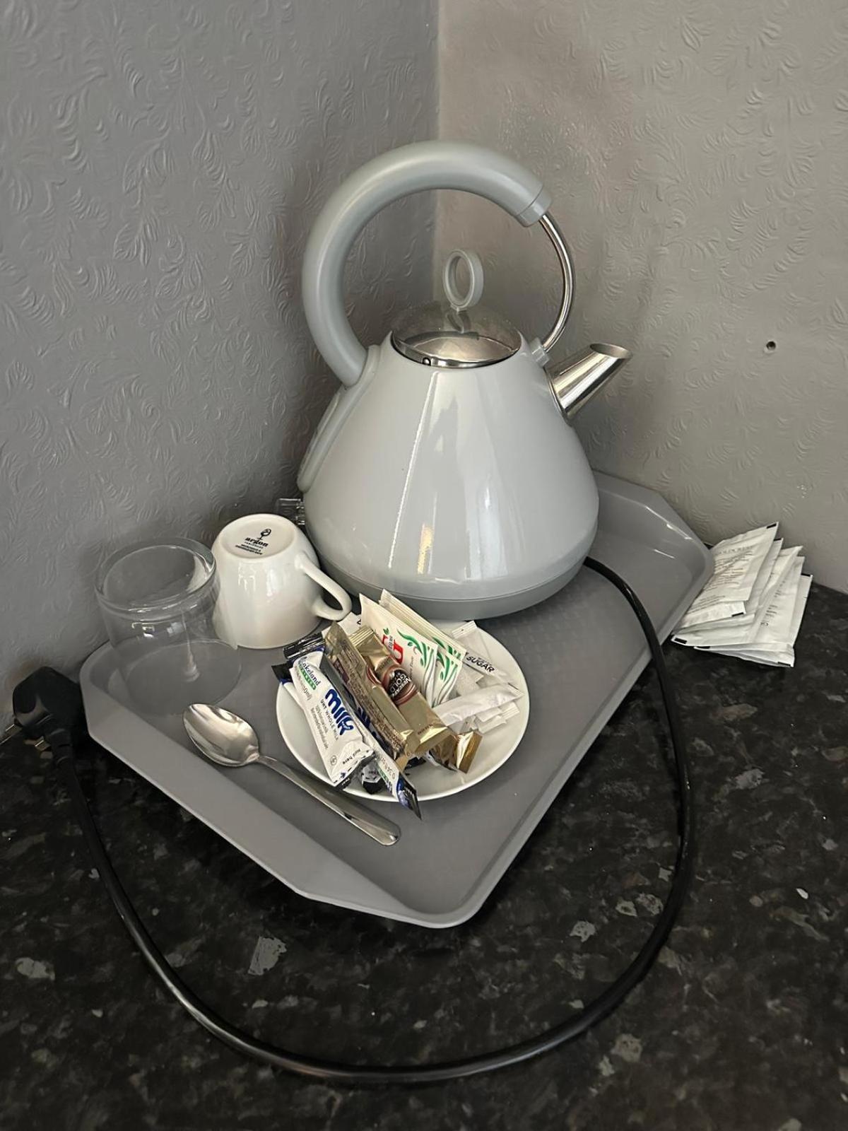 - Free Parking Guest house Manchester