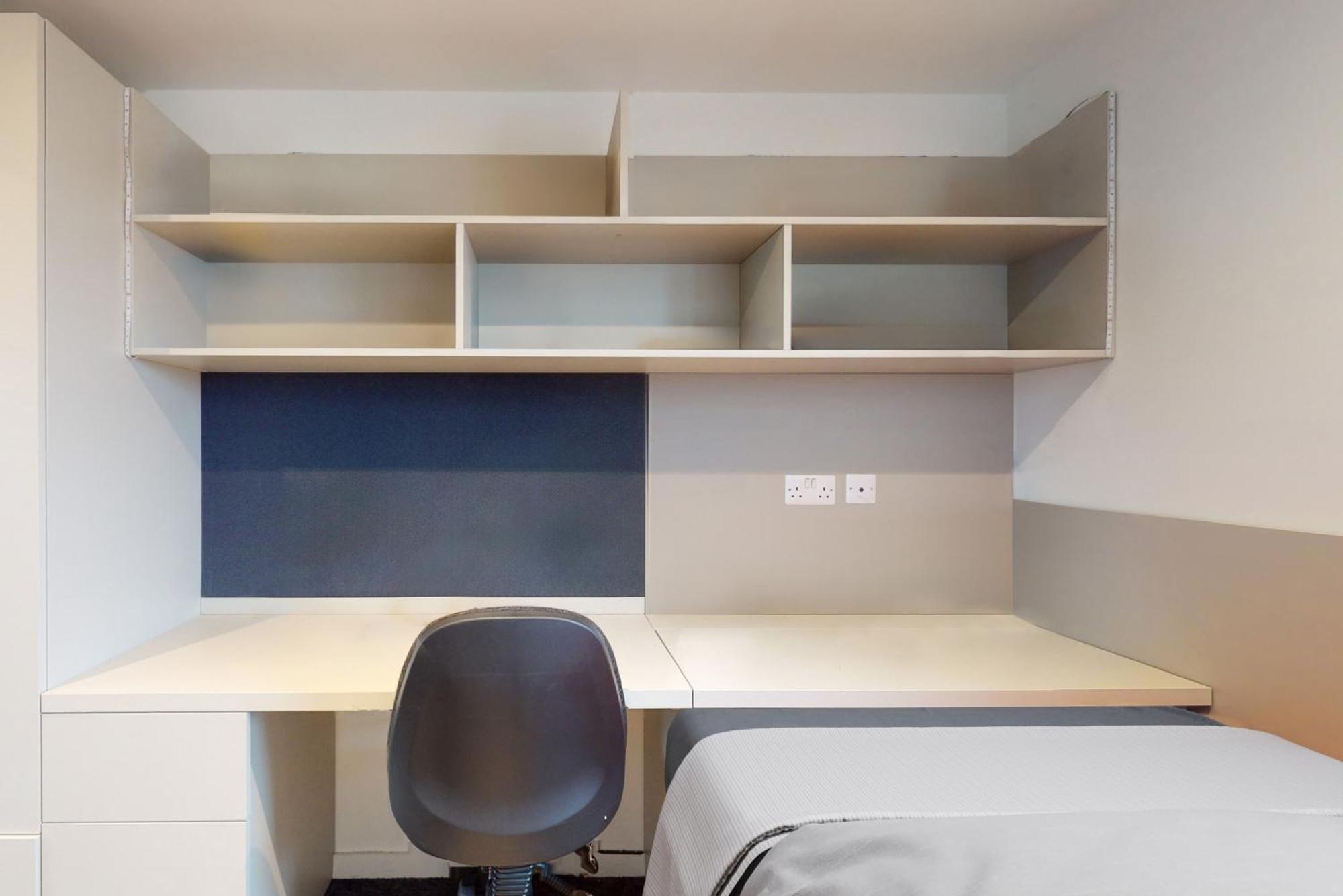 Appartement Private Bedrooms With Shared Kitchen, And 2 Bed At Canvas