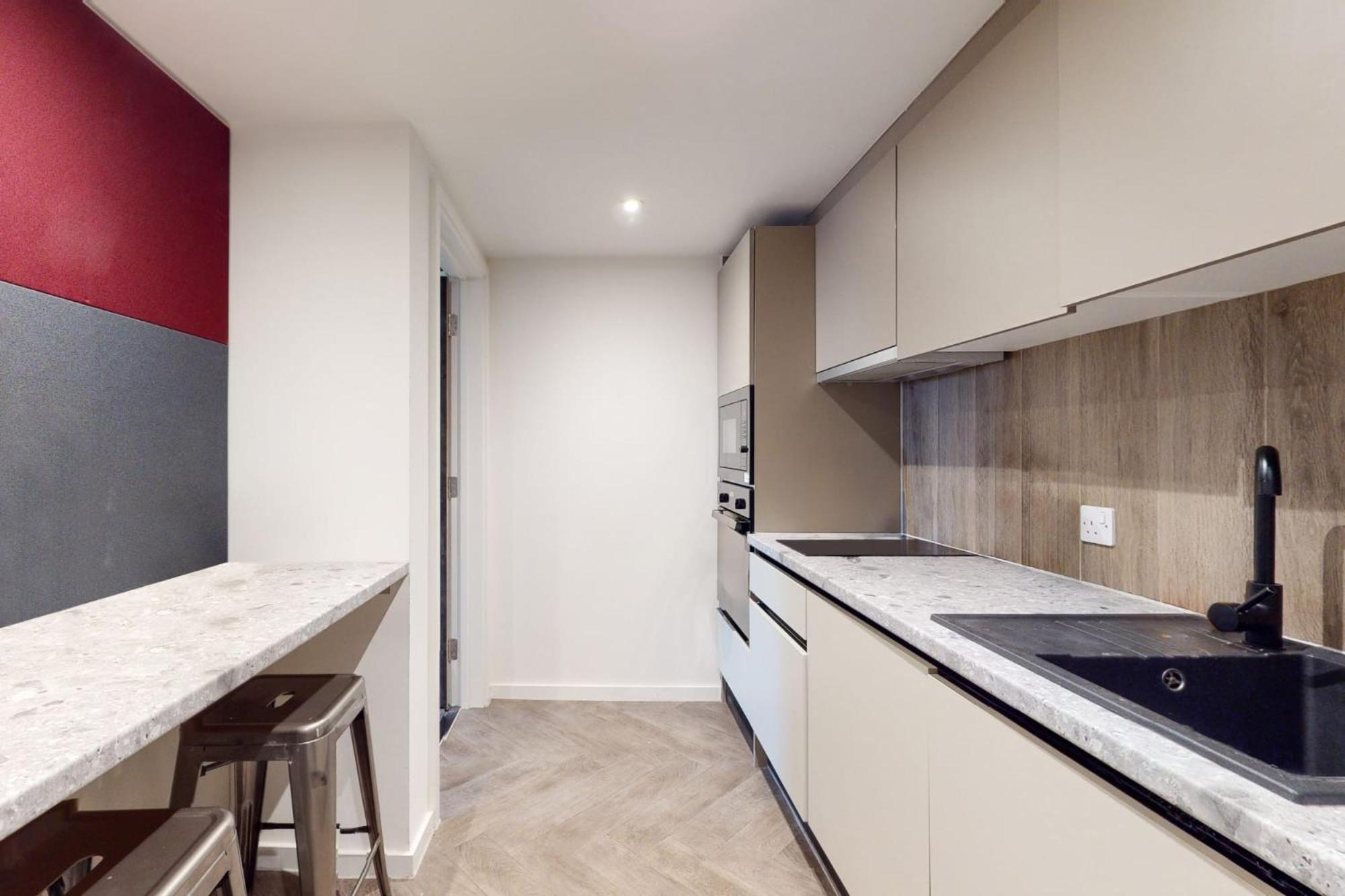 Private Bedrooms With Shared Kitchen, And 2 Bed At Canvas Appartement *