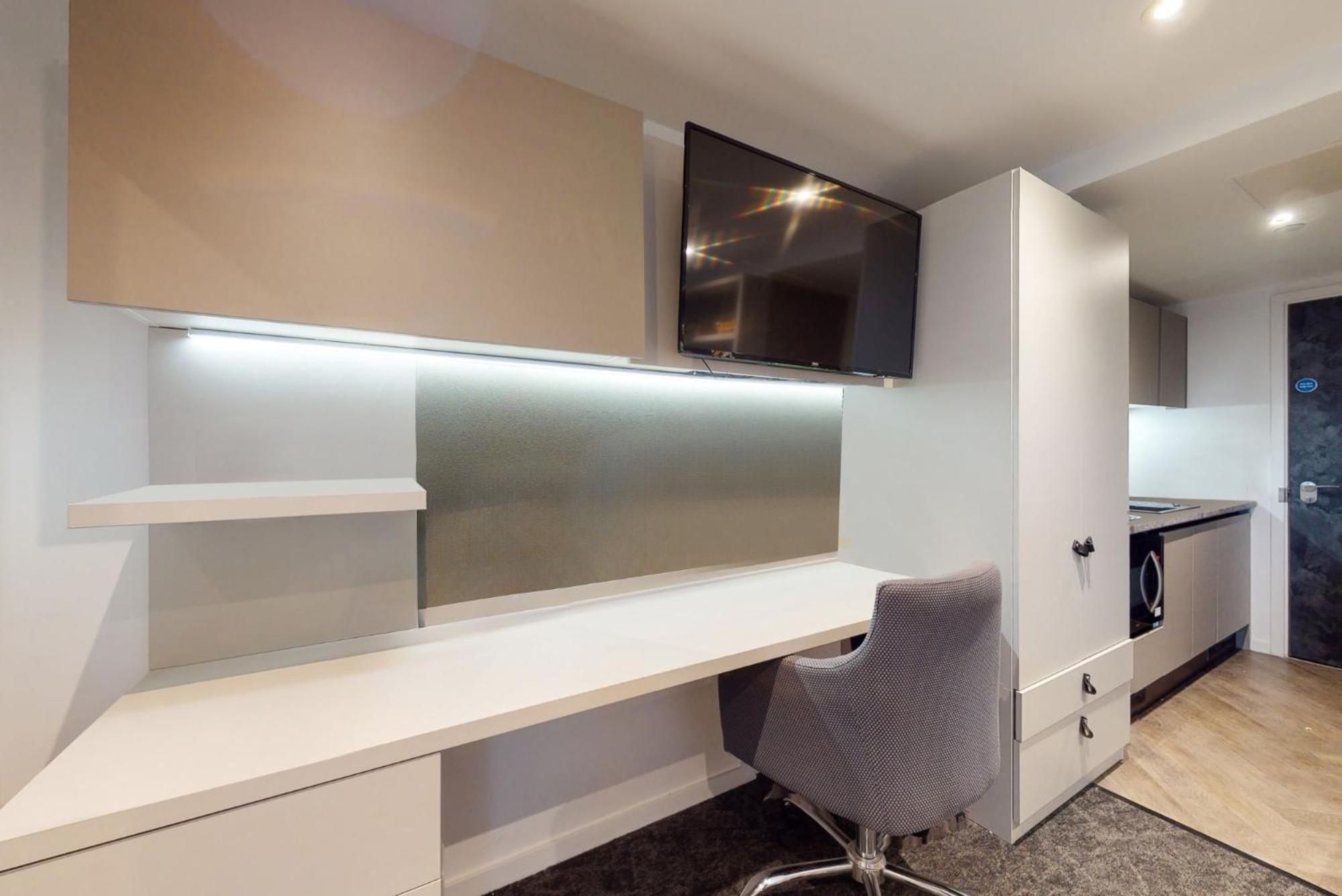 Private Bedrooms With Shared Kitchen, And 2 Bed At Canvas
