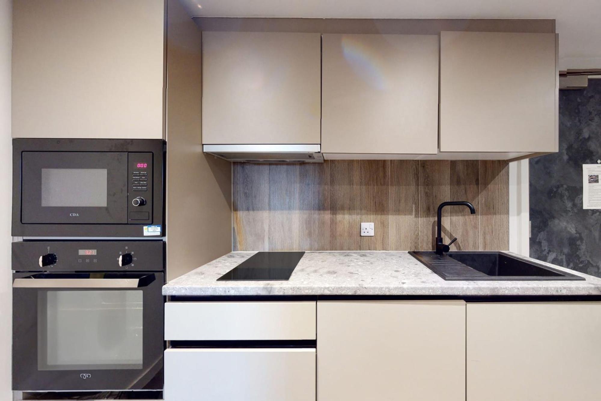 Appartement Private Bedrooms With Shared Kitchen, And 2 Bed At Canvas *