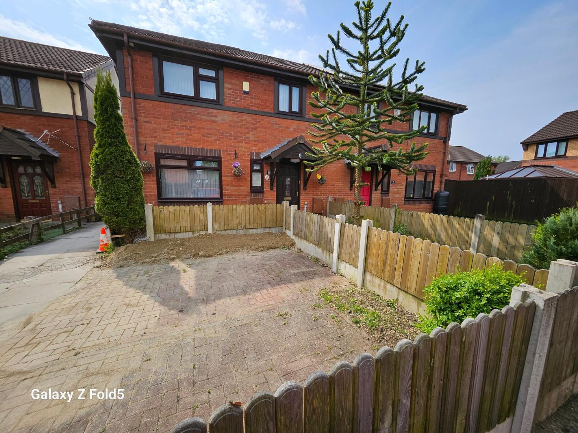 Brigstock Holidays House * Manchester