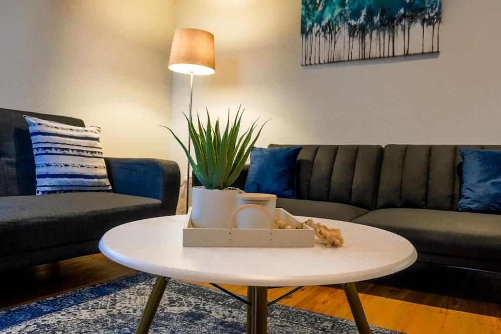 Apartment Retreat - Mcr - Free Netflix - Wifi - Parking Nearby *