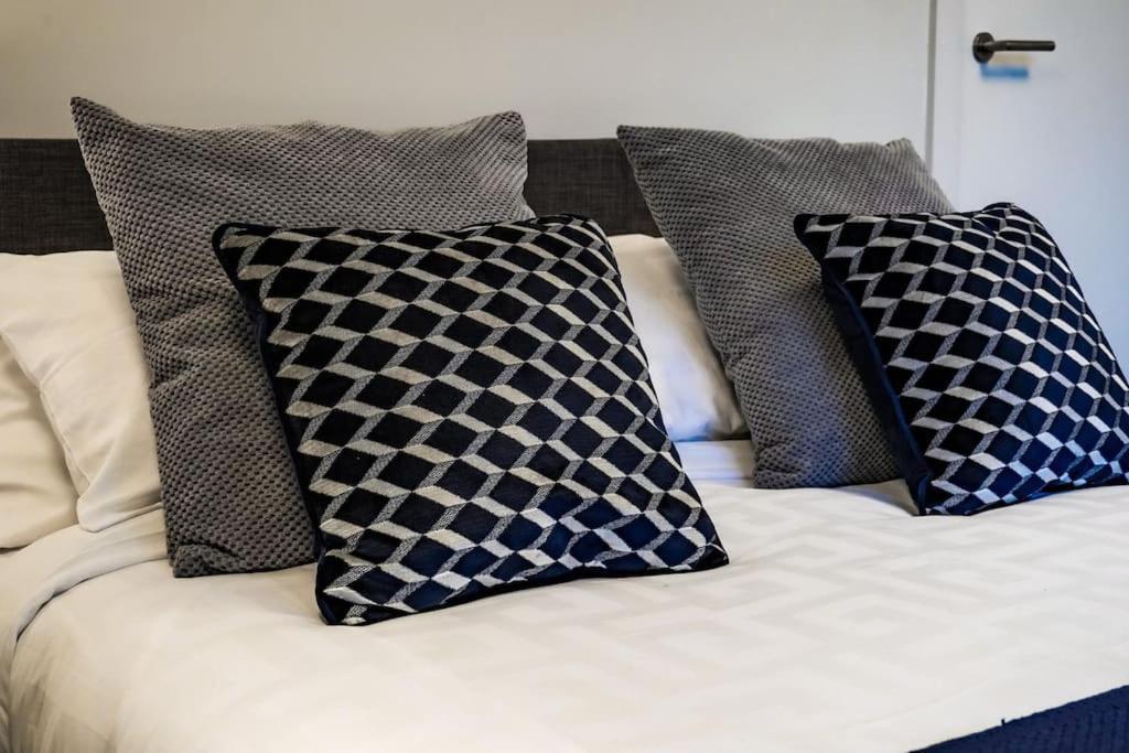 Retreat - Mcr - Free Netflix - Wifi - Parking Nearby Manchester