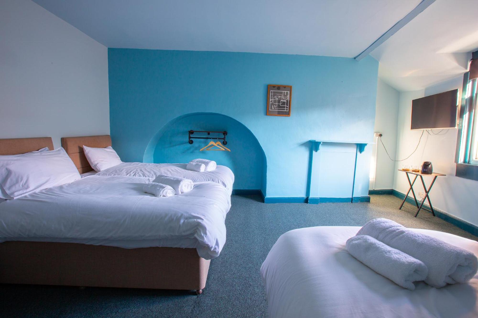 The Crown & Anchor Hotel