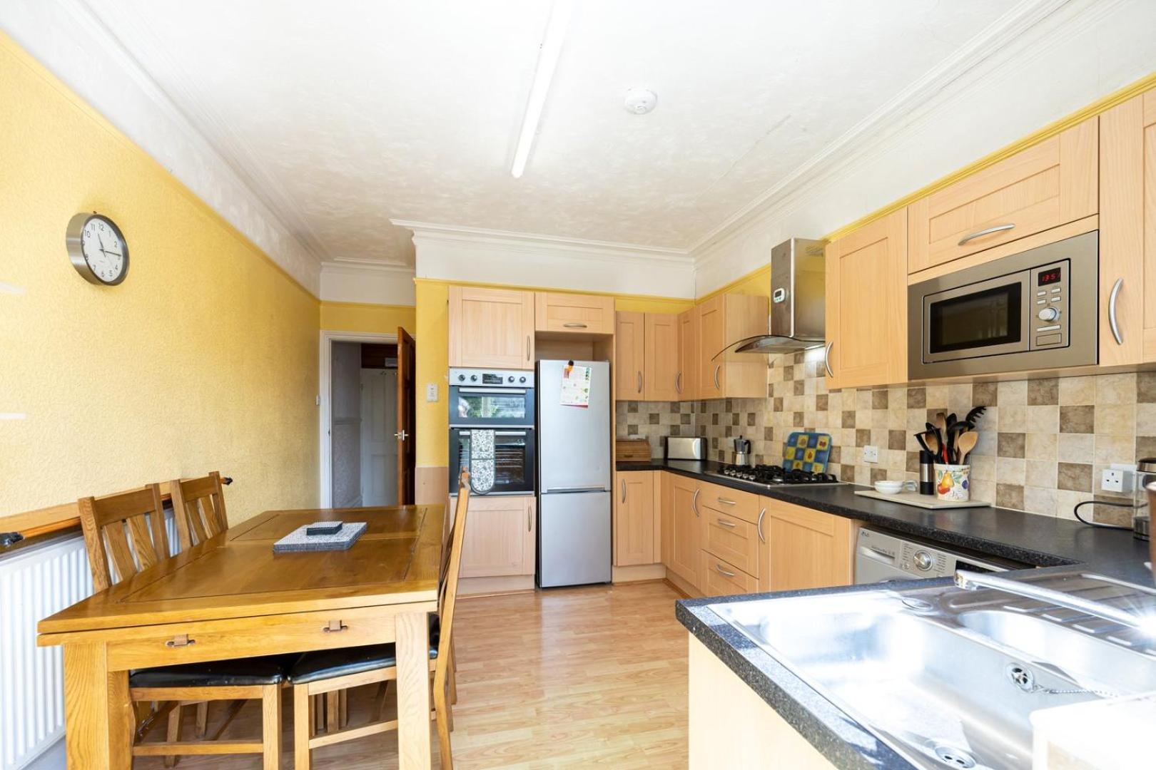 Guestready - Enchanting Life In Gorse Hill *