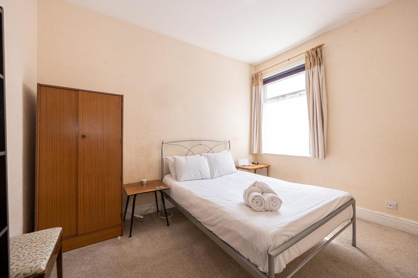 Guestready - Enchanting Life In Gorse Hill *