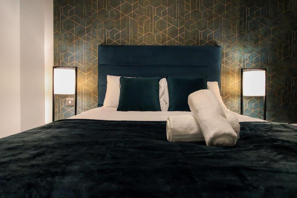 Luxury Flat - Greater * Manchester